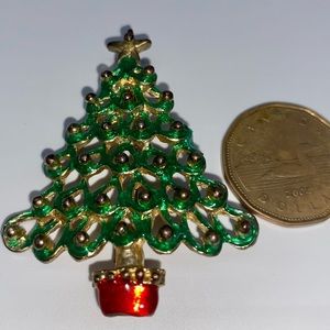 Vintage Mid Century Christmas Tree Brooch